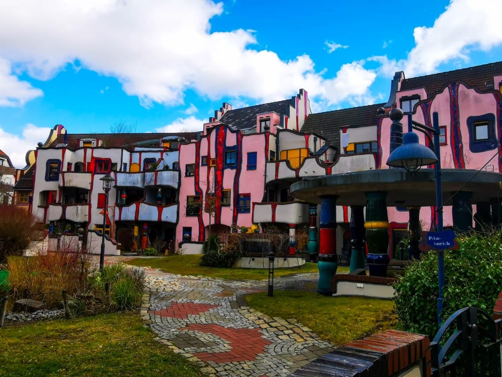 Ein Besuch am Hundertwasser-Haus Plochingen