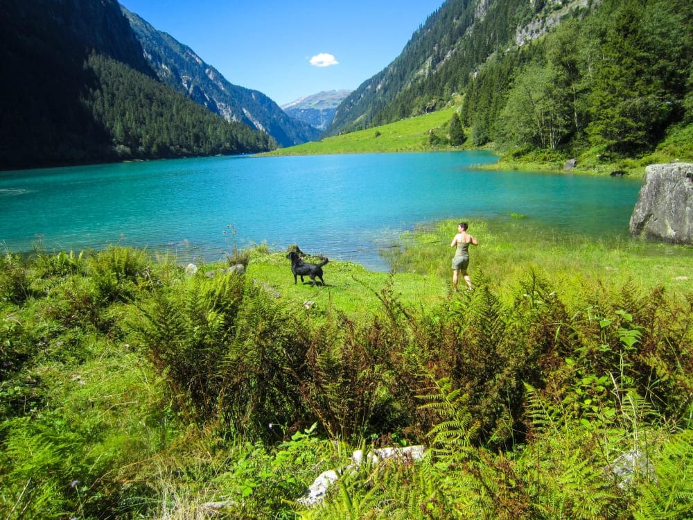 Unterwegs am Stillup-Stausee in Tirol