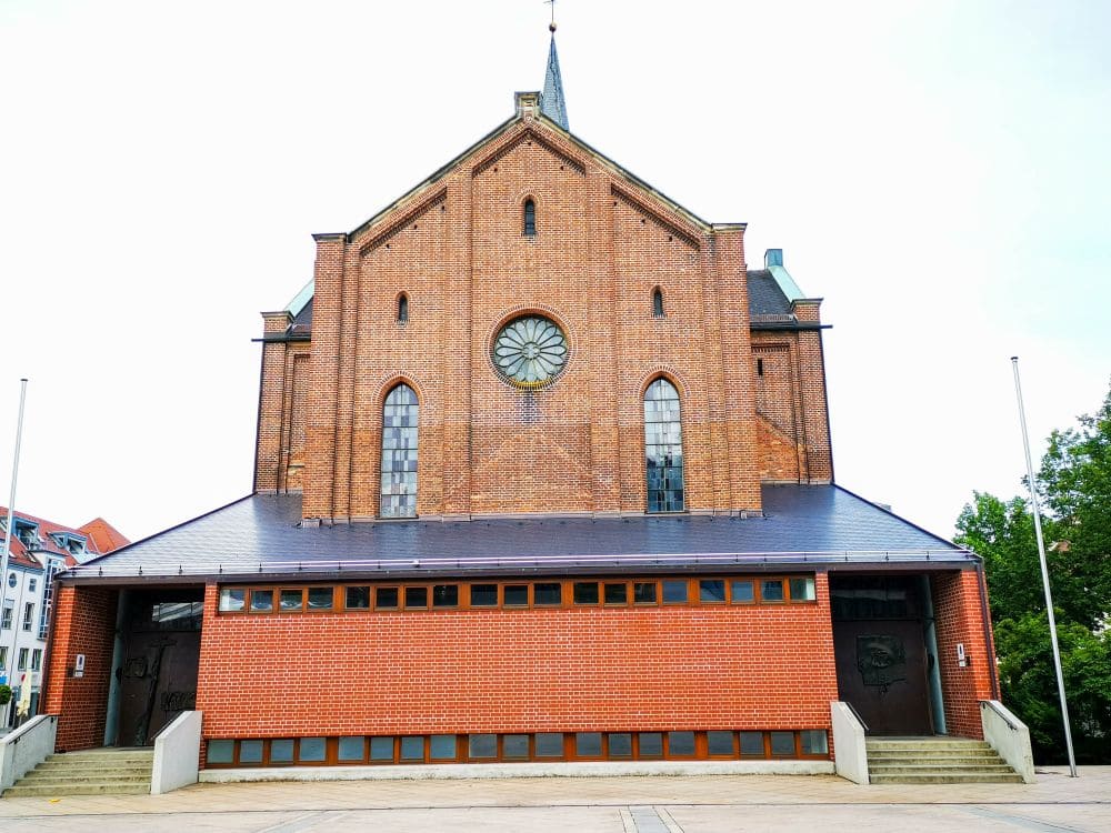 Die Petruskirche in Neu-Ulm