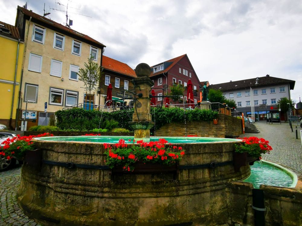 Der Marktbrunnen in Tann