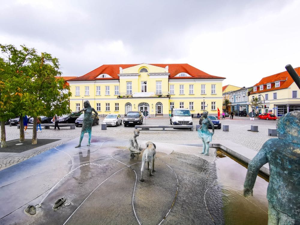 Der Begehbare Bersteinbrunnen in Ribnitz-Damgarten