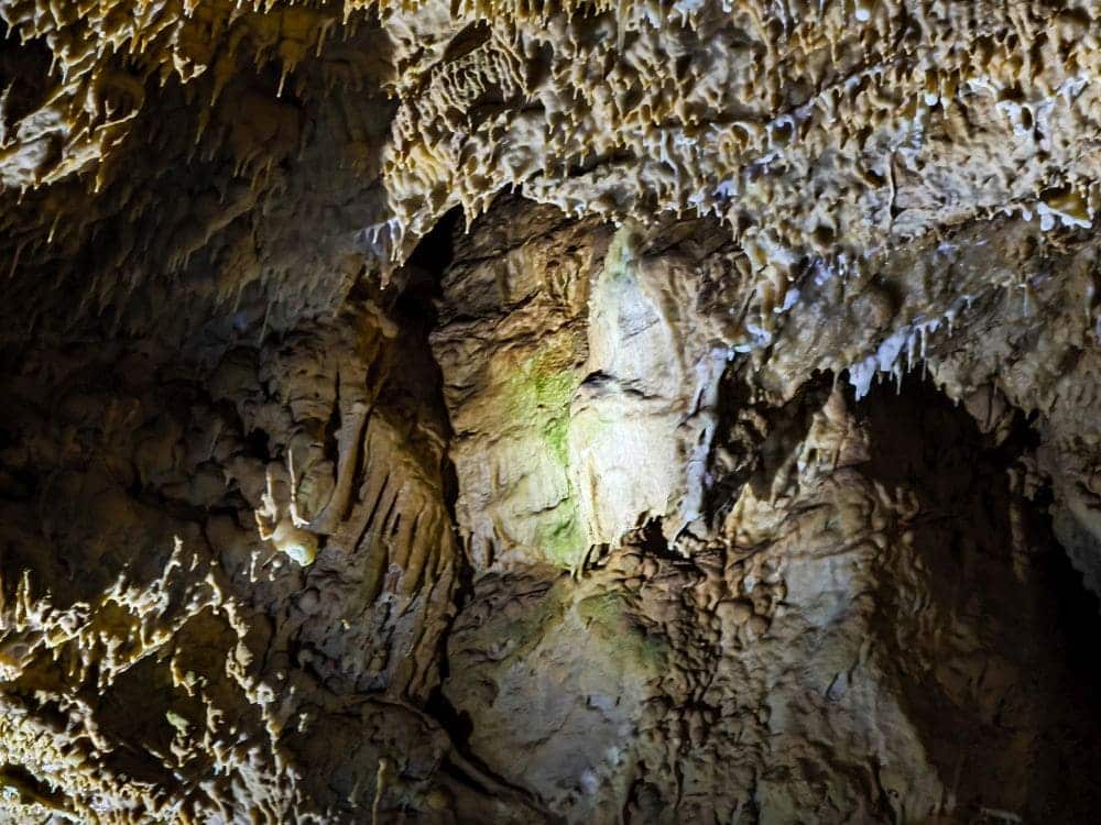 Die Charlottenhöhle auf der Schwäbischen Alb